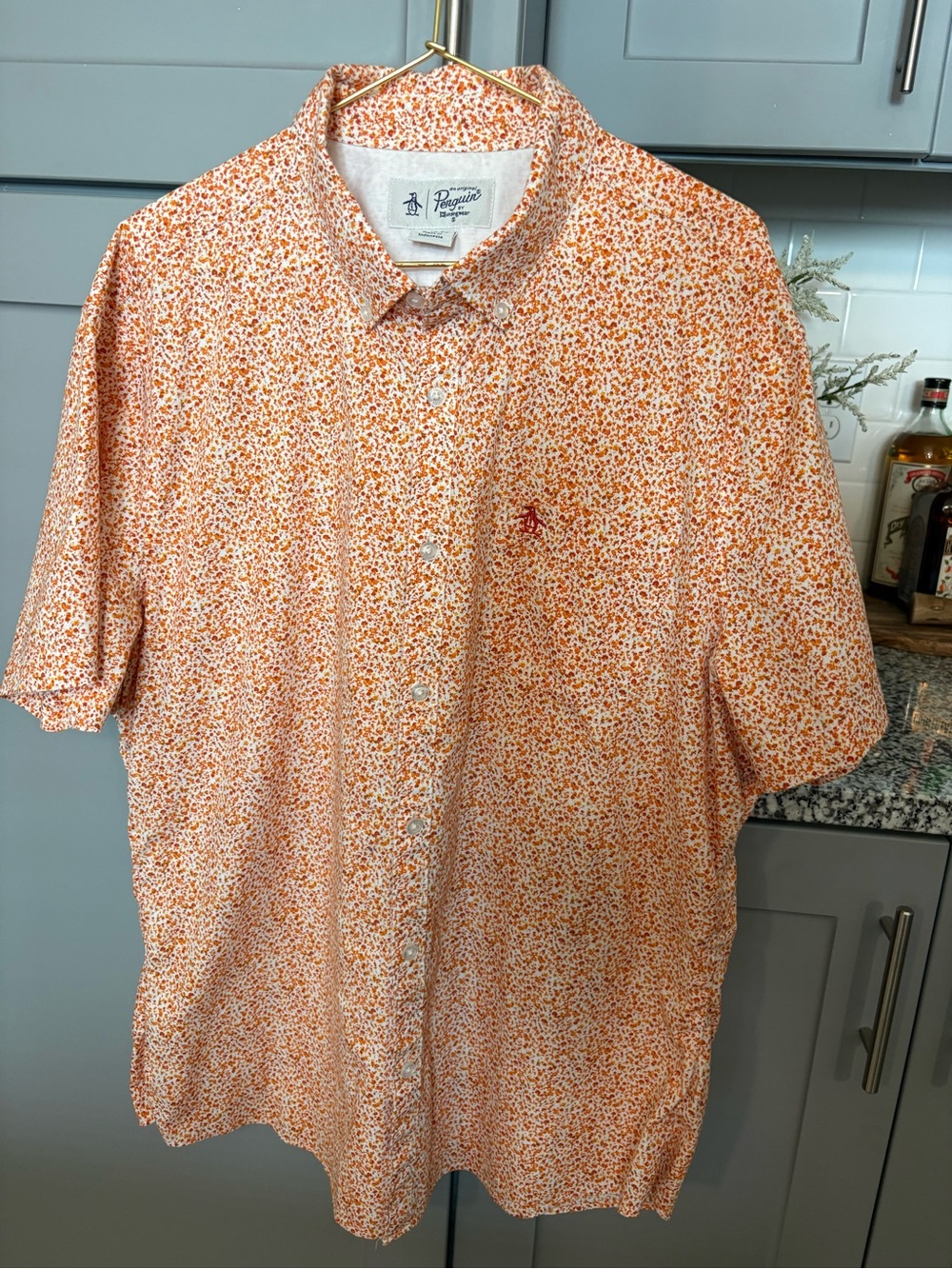 Men's Short-Sleeve Button-Down Shirt in Orange Floral